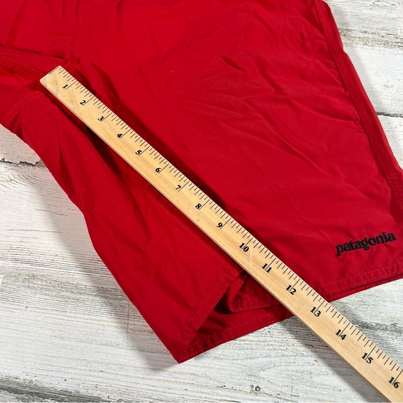 Patagonia Men’s Wavefarer Board Shorts Stretch Red Size 36 11” Inseam 86543 - Picture 6 of 8